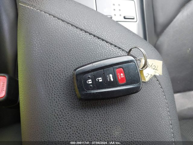 4T1BZ1HK0JU502863 Toyota Camry Xse V6