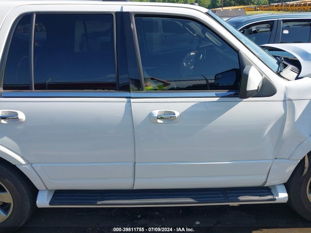 Ford Expedition Limited 2017 1FMJU1KT7HEA56386 Image 12