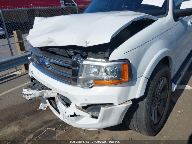 Ford Expedition Limited 2017 1FMJU1KT7HEA56386 Image 18