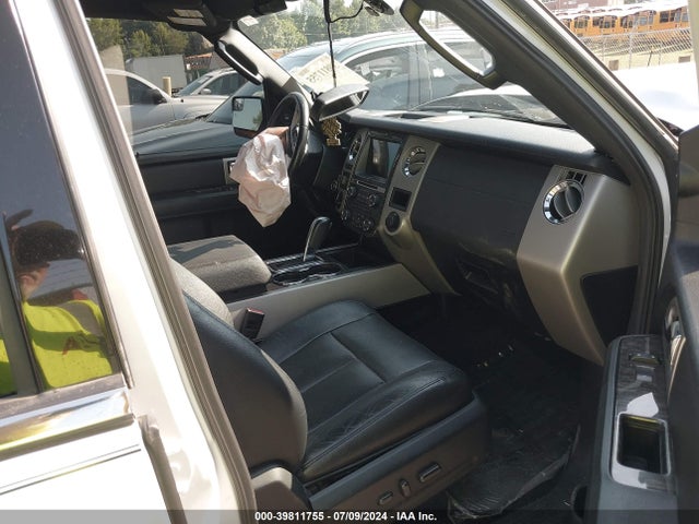 Ford Expedition Limited 2017 1FMJU1KT7HEA56386 Image 5