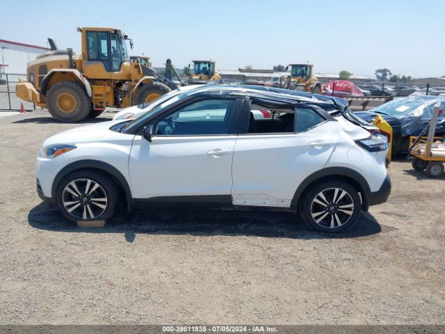 3N1CP5CUXKL534670 Nissan KICKS SV