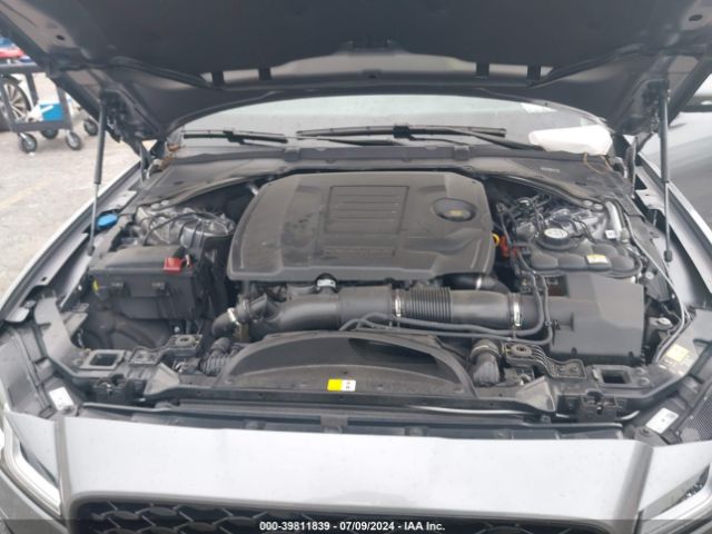 2022 JAGUAR XF SAJBL4GX9NCY91925 Photo 9
