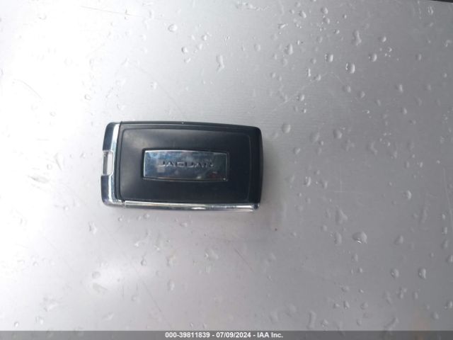 2022 JAGUAR XF SAJBL4GX9NCY91925 Photo 10