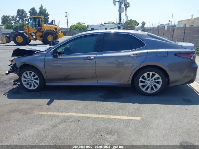 Toyota CAMRY LE 2024 4T1C11AK1RU191672 Image 14