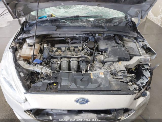 1FADP3K2XFL282626 Ford FOCUS SE