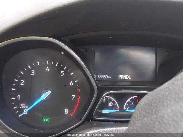 1FADP3K2XFL282626 Ford FOCUS SE