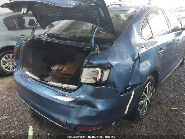 3VWDB7AJ1HM207708 Volkswagen Jetta 1.4t Se