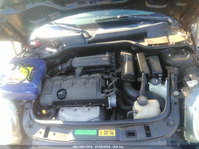 2009 MINI COOPER CLUBMAN WMWML33559TX50102 Photo 5