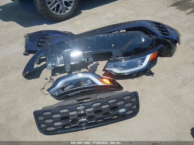 SALRT2EX2P2484115 Land Rover Discovery P300 S R-dynamic