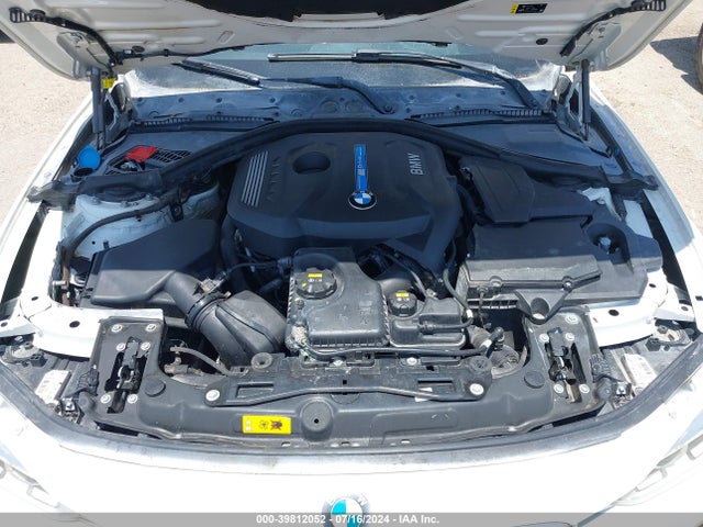BMW 330e Iperformance 2018 WBA8E1C52JA167549 Image 10
