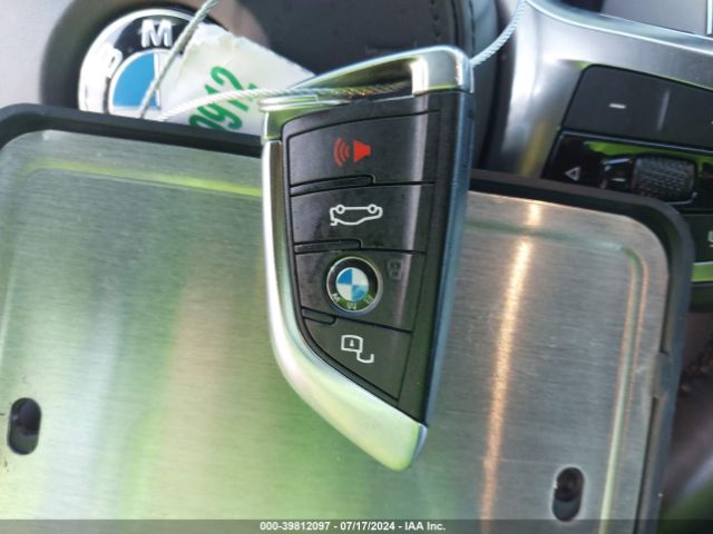 3MW5R7J01L8B32646 BMW 3 Series 330i Xdrive