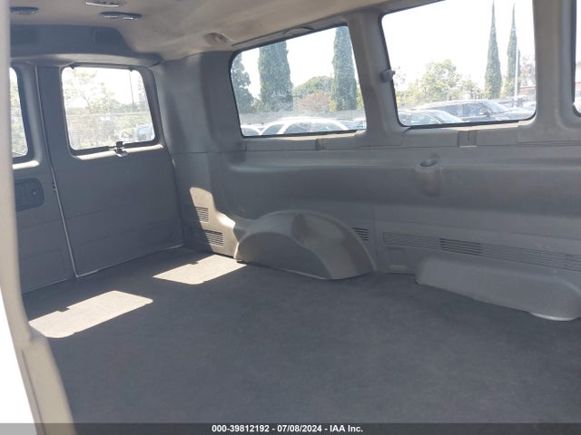 1GBWGRFF4F1188910 Chevrolet Express 2500 Lt