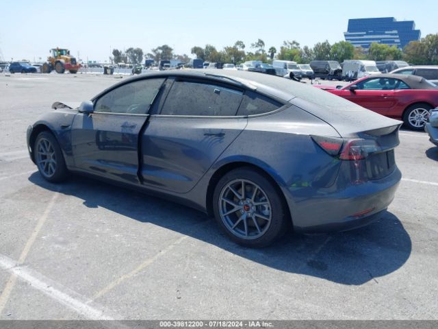 5YJ3E1EA3MF877756 Tesla Model 3 Standard Range Plus Rear-wheel Drive