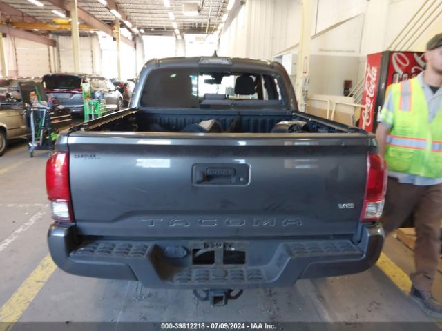5TFCZ5AN8KX178324 Toyota Tacoma Trd Sport