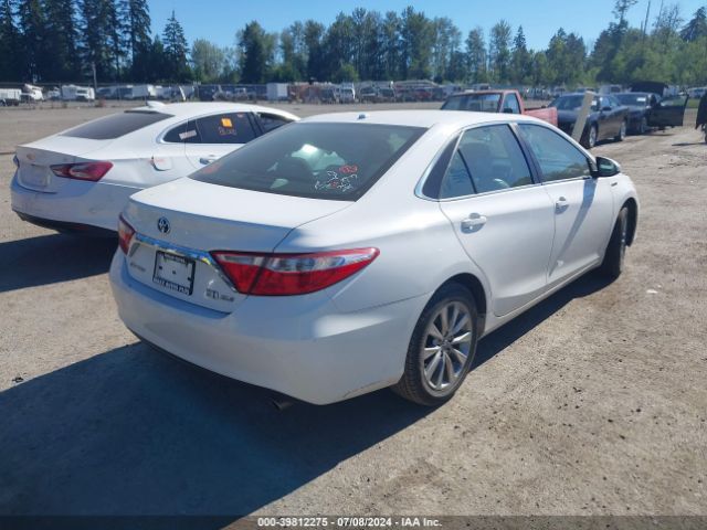 4T1BD1FK5HU220648 Toyota Camry Hybrid Xle
