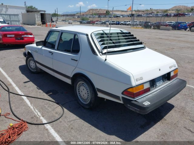 1982 SAAB 900 YS3AT44S9C1019846 Photo 2