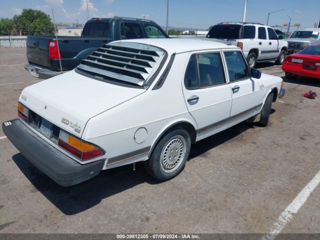 1982 SAAB 900 YS3AT44S9C1019846 Photo 3