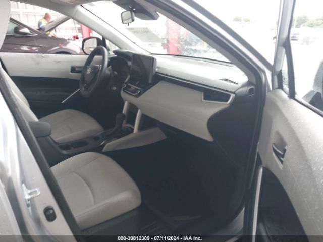7MUAAAAG0PV058836 Toyota Corolla Cross L