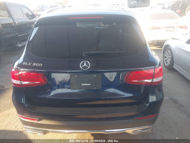 WDC0G4JB0JV059602 Mercedes-Benz GLC 300