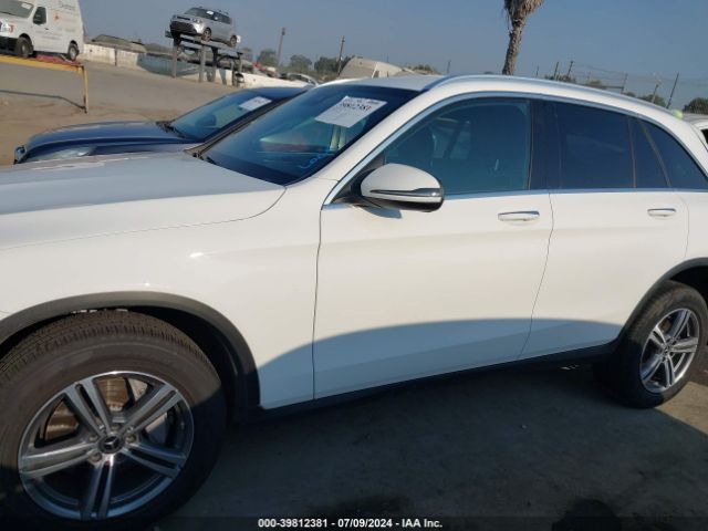 W1N0G8DB3NV335052 Mercedes-Benz Glc 300 Suv
