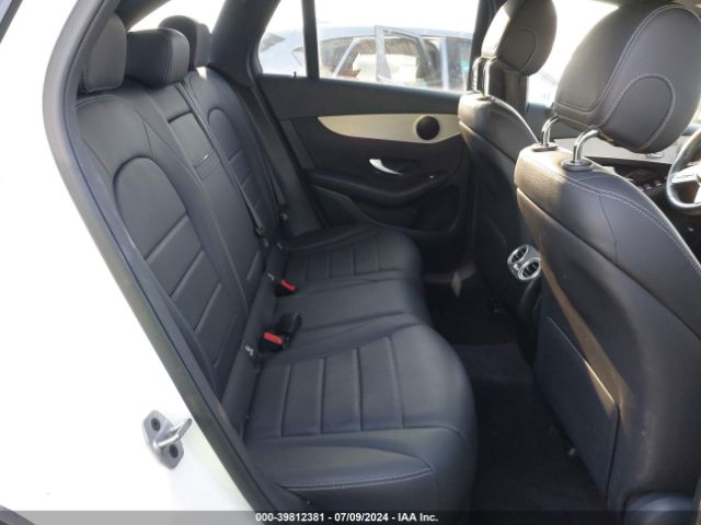 W1N0G8DB3NV335052 Mercedes-Benz Glc 300 Suv