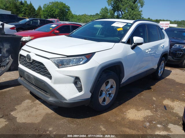 Toyota Rav4 Xle 2019 2T3W1RFV1KW011957 Image 2