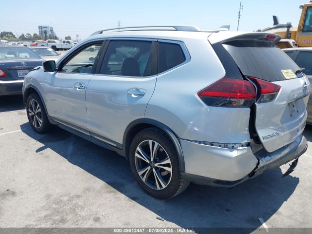 5N1AT2MT7JC738031 Nissan Rogue Sl
