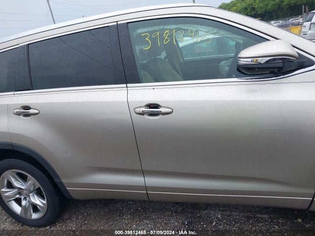 5TDDKRFH8FS076391 Toyota Highlander Limited V6
