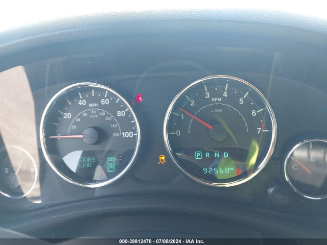 1C4BJWDG9HL613874 Jeep Wrangler Unlimited Sport 4x4