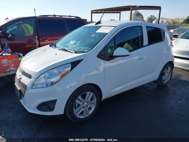 Chevrolet Spark 1lt Cvt 2015 KL8CD6S93FC791141 Image 2