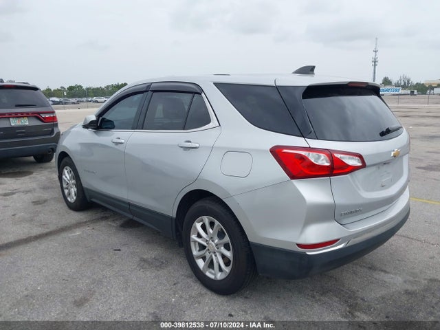 Chevrolet EQUINOX LT 2018 2GNAXJEV4J6318391 Image 3