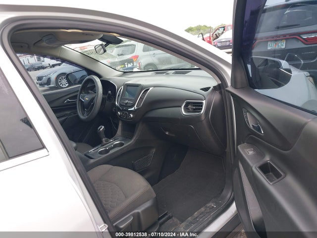 Chevrolet EQUINOX LT 2018 2GNAXJEV4J6318391 Image 5