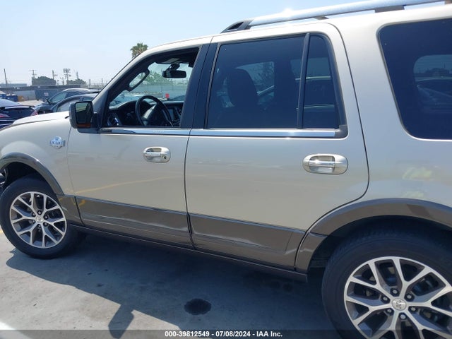 Ford Expedition King Ranch 2017 1FMJU1HT6HEA67693 Image 15