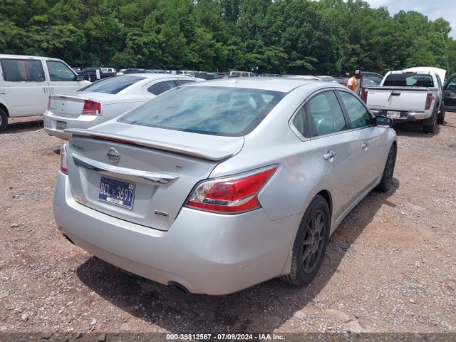 Nissan Altima 2.5 S 2015 1N4AL3AP6FC594955 Image 4