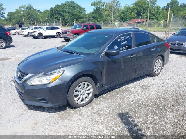 Nissan Altima 2.5 S 2017 1N4AL3AP1HN310719 Image 2