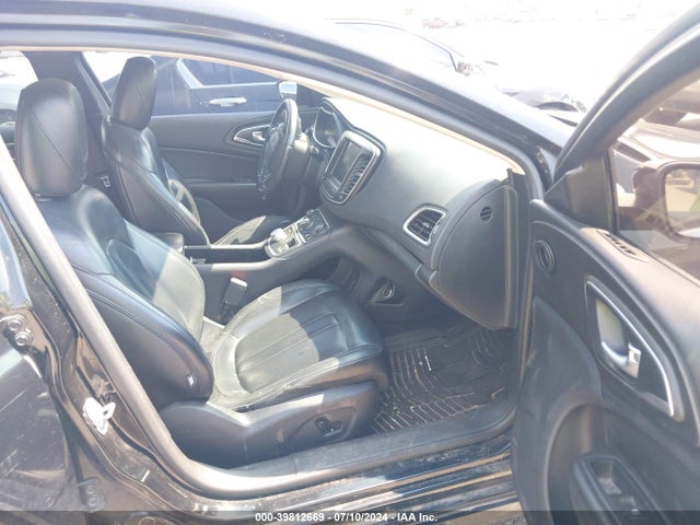 1C3CCCAB9HN500795 Chrysler 200 Limited Platinum