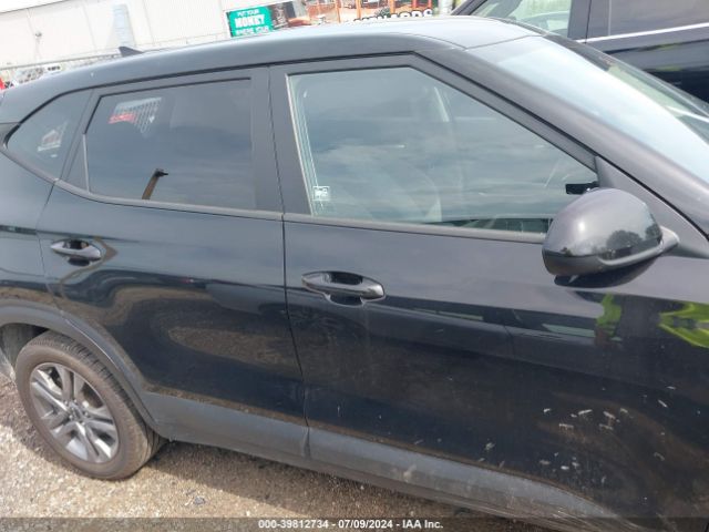 KNDEPCAA8N7279903 KIA Seltos Lx