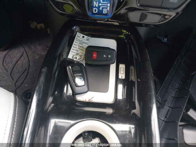 Toyota Prius Three 2018 JTDKARFUXJ3056290 Image 11