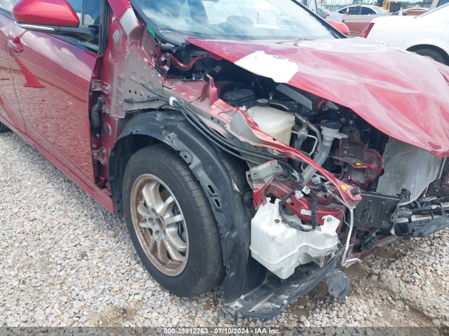 Toyota Prius Three 2018 JTDKARFUXJ3056290 Image 20