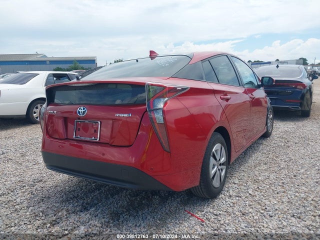 Toyota Prius Three 2018 JTDKARFUXJ3056290 Image 4
