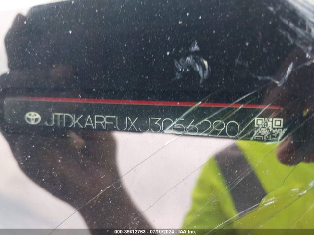 Toyota Prius Three 2018 JTDKARFUXJ3056290 Image 9