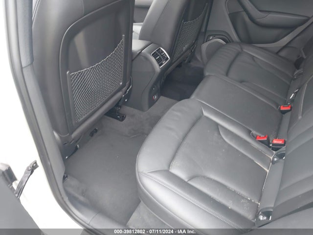 WA1BCCFS8JR016433 Audi Q3 2.0t Premium/2.0t Sport Premium