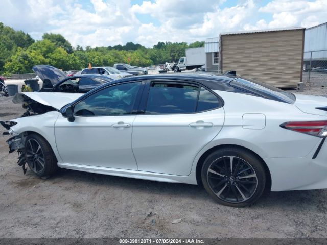 4T1B61HK4KU293833 Toyota CAMRY XSE