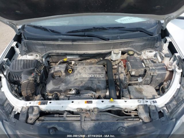 2GNAXSEV8J6314835 Chevrolet EQUINOX LT