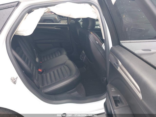 Ford FUSION SE 2019 3FA6P0HDXKR111662 Image 8