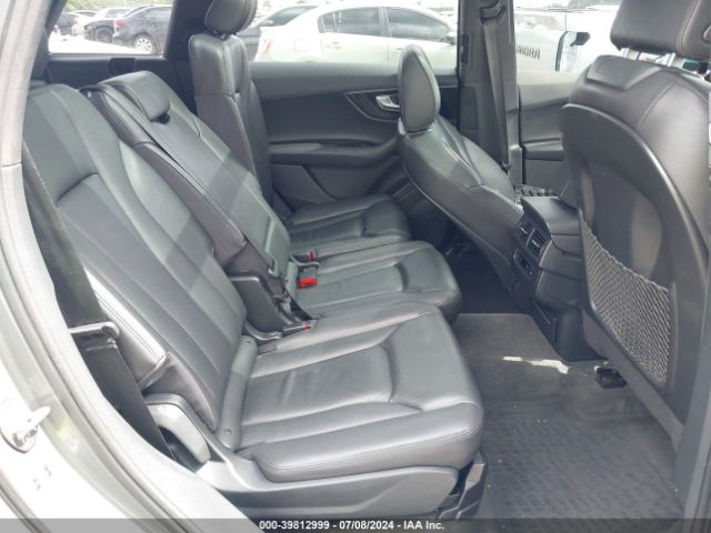 WA1LAAF75HD018822 Audi Q7 3.0t Premium