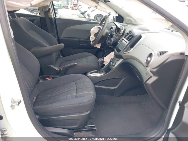 Chevrolet Sonic Lt Auto 2016 1G1JC5SH6G4137385 Image 5