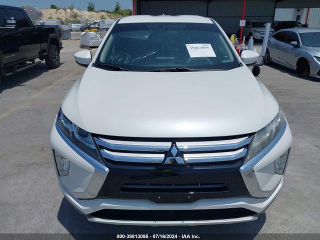JA4AT5AA6JZ057407 Mitsubishi Eclipse Cross Se