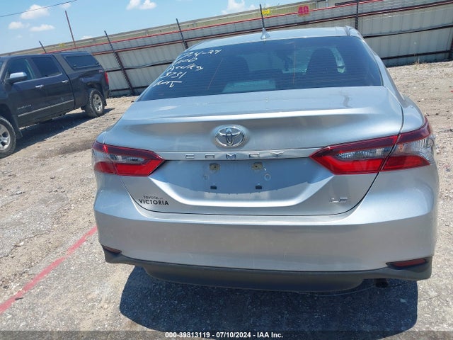Toyota CAMRY LE 2022 4T1C11AK9NU683599 Image 16