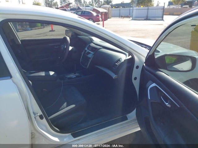 Nissan Altima 2.5/2.5 S/2.5 Sl/2.5 Sr/2.5 Sv 2016 1N4AL3APXGN371095 Image 5
